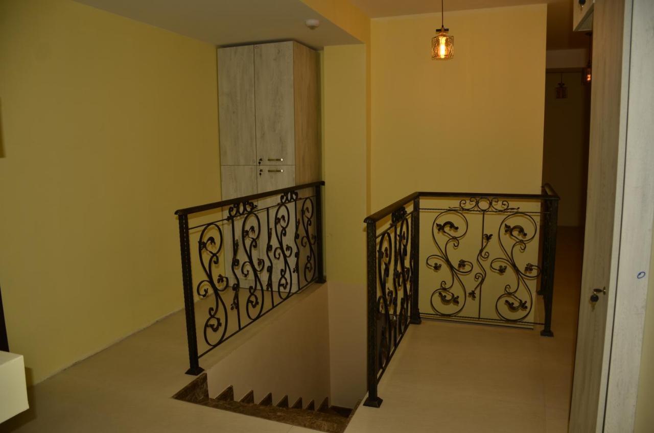 Vere Corner Hotel Tbilisi Exterior foto