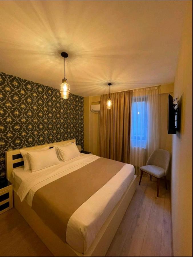 Vere Corner Hotel Tbilisi Exterior foto